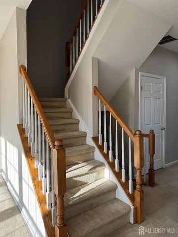 30 Amesbury Court, Robbinsville, NJ 08691