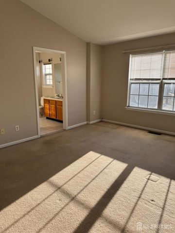30 Amesbury Court, Robbinsville, NJ 08691