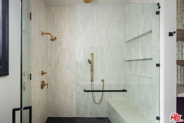 123 S Kilkea Drive, Los Angeles, CA 90048