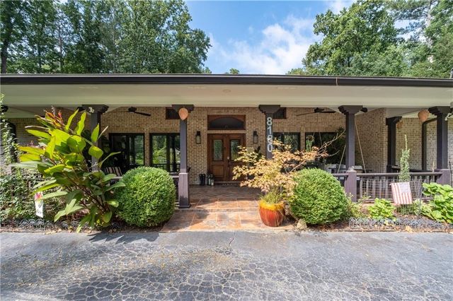 8180 Innsbruck Drive, Sandy Springs, GA 30350