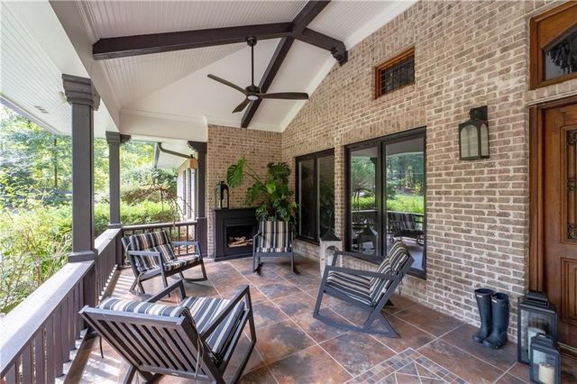 8180 Innsbruck Drive, Sandy Springs, GA 30350