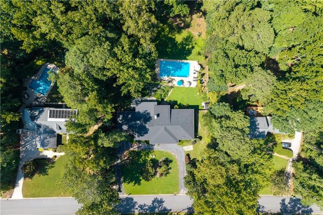 8180 Innsbruck Drive, Sandy Springs, GA 30350