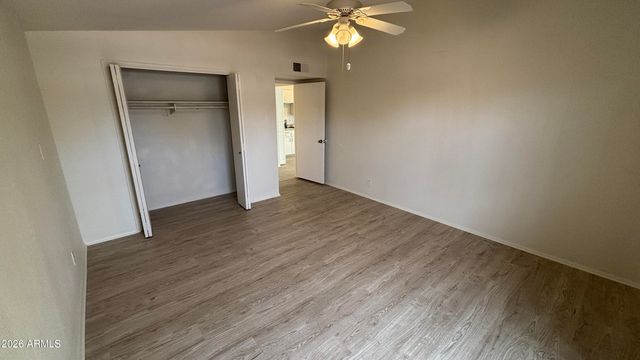 10606 W OAKMONT Drive, Sun City, AZ 85351