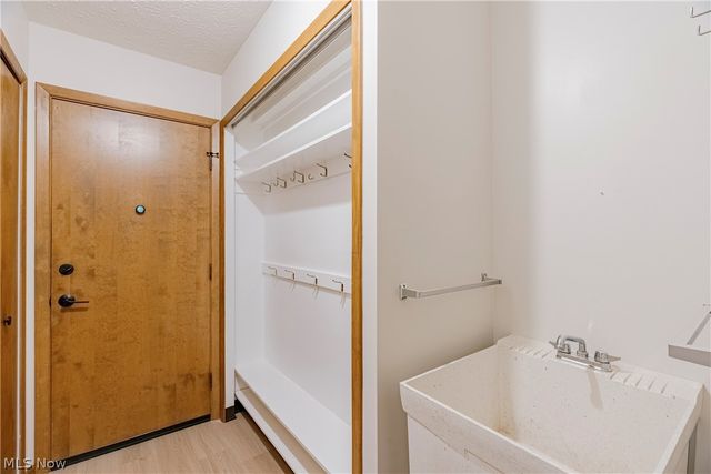 15133 Dogwood Circle, Middleburg Heights, OH 44130