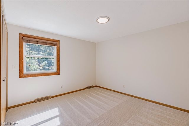 15133 Dogwood Circle, Middleburg Heights, OH 44130