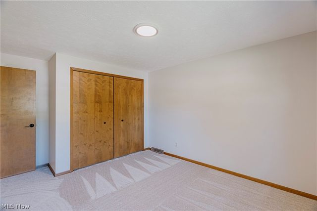 15133 Dogwood Circle, Middleburg Heights, OH 44130