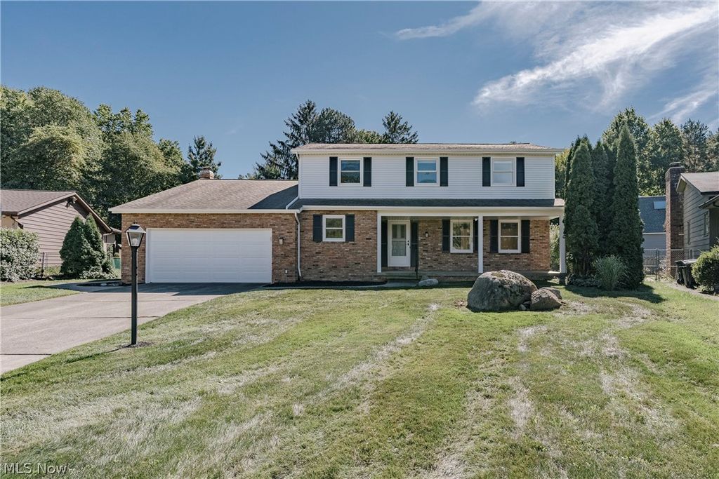 15133 Dogwood Circle, Middleburg Heights, OH 44130