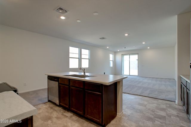 12340 W KALER Drive, Glendale, AZ 85307