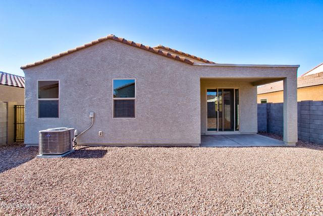 12340 W KALER Drive, Glendale, AZ 85307