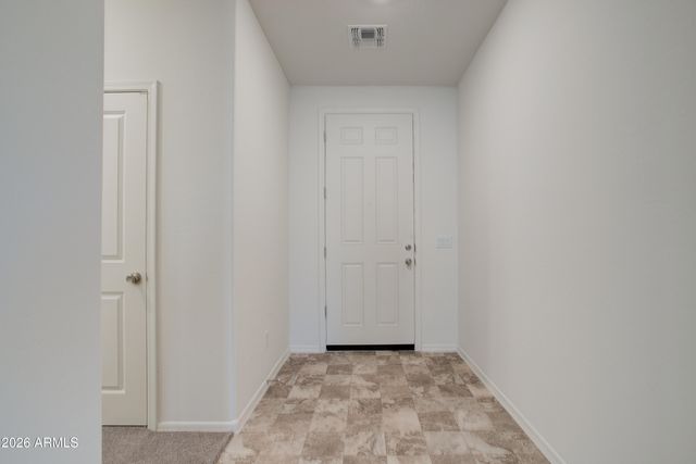 12340 W KALER Drive, Glendale, AZ 85307