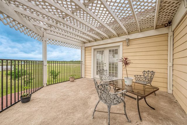 1241 Terrazas Lane, Sealy, TX 77474