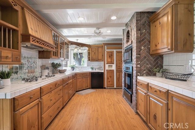 10132 Hadley, Northridge (los Angeles), CA 91324