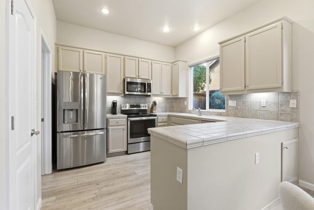 3509 Sugar Oak Ct, Modesto, CA 95355