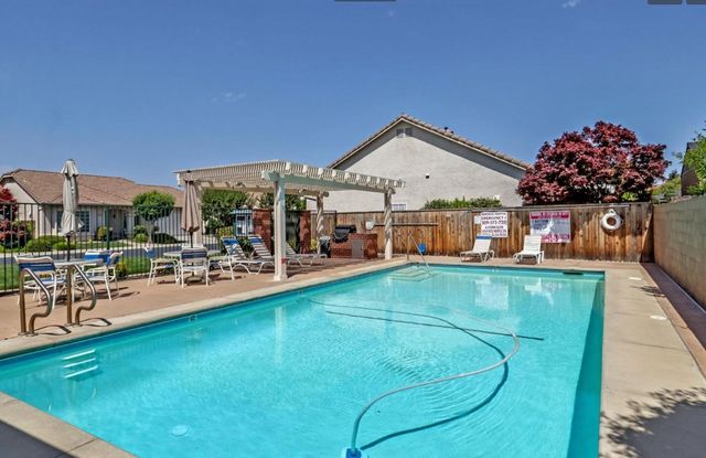 3509 Sugar Oak Ct, Modesto, CA 95355