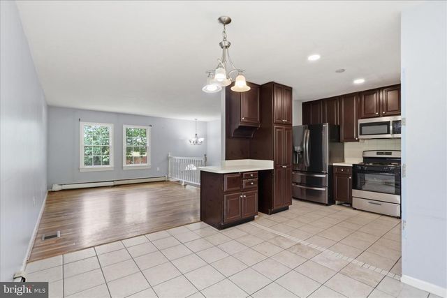 403 E LAUREL AVE, Sterling, VA 20164