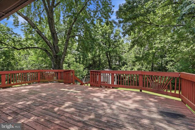 403 E LAUREL AVE, Sterling, VA 20164