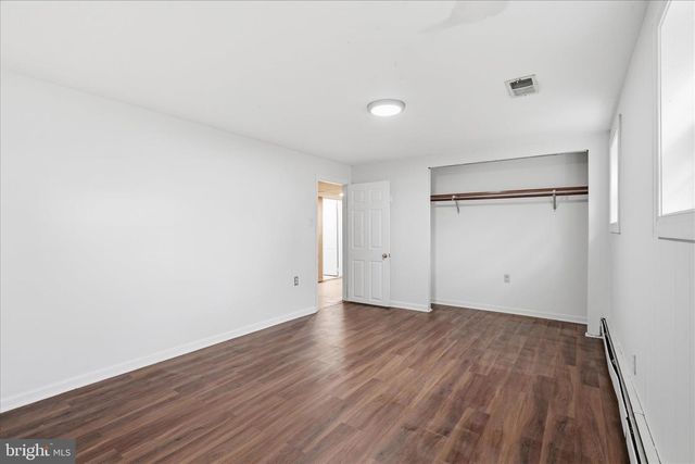 403 E LAUREL AVE, Sterling, VA 20164