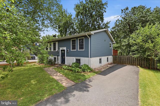 403 E LAUREL AVE, Sterling, VA 20164