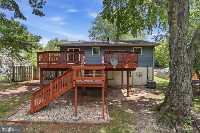 403 E LAUREL AVE, Sterling, VA 20164