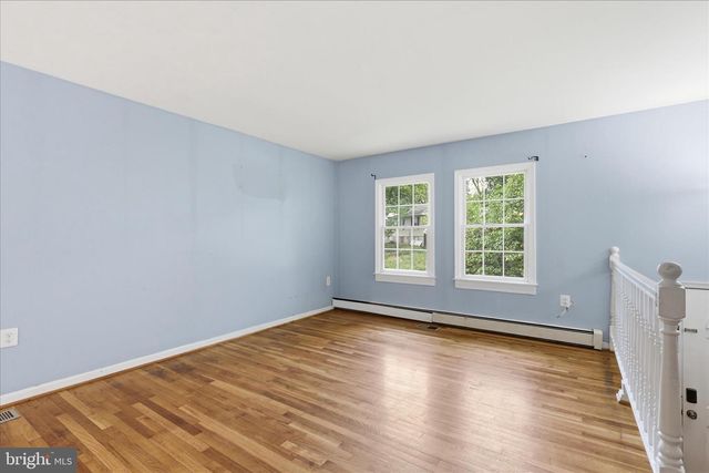 403 E LAUREL AVE, Sterling, VA 20164