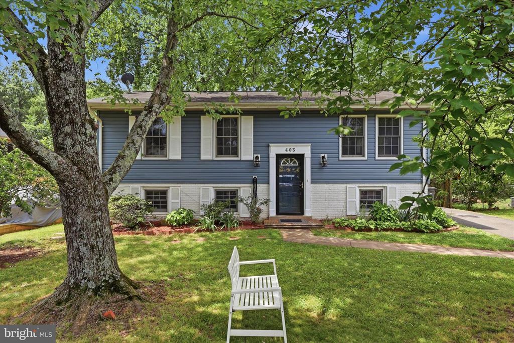 403 E LAUREL AVE, Sterling, VA 20164