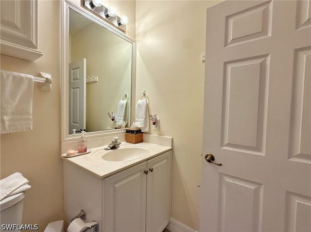 1310 Charleston Square DR 101, Naples, FL 34110