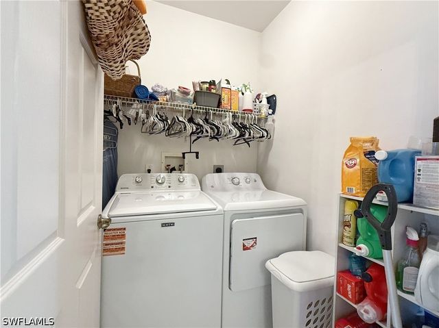 1310 Charleston Square DR 101, Naples, FL 34110