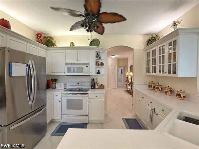 1310 Charleston Square DR 101, Naples, FL 34110
