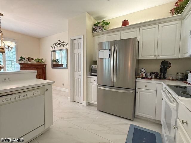 1310 Charleston Square DR 101, Naples, FL 34110