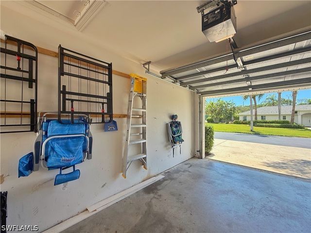 1310 Charleston Square DR 101, Naples, FL 34110