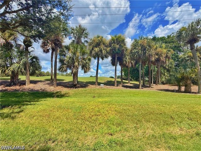 1310 Charleston Square DR 101, Naples, FL 34110
