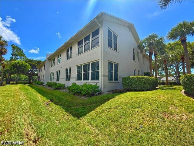 1310 Charleston Square DR 101, Naples, FL 34110