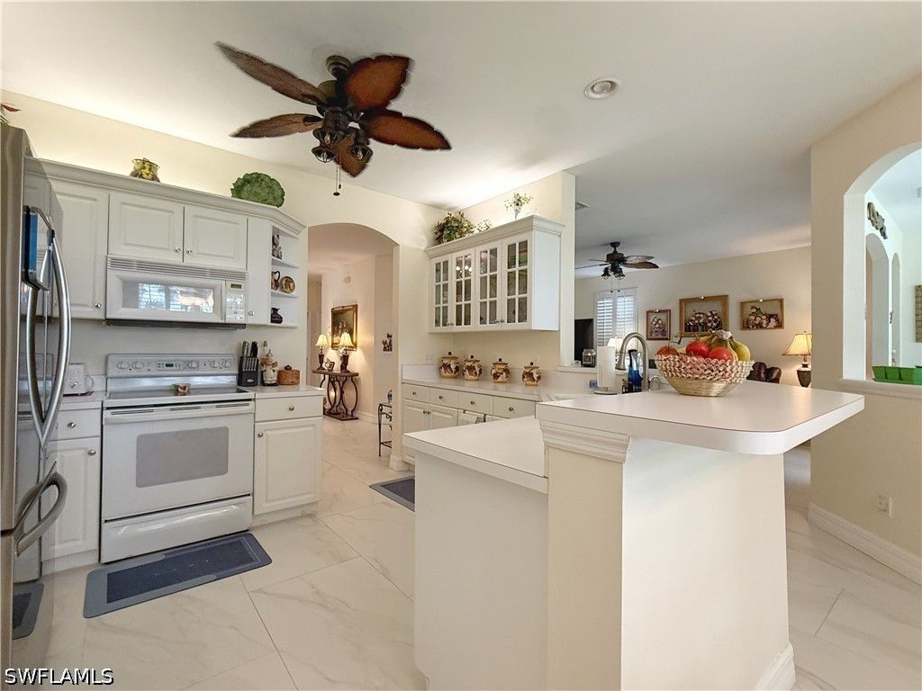1310 Charleston Square DR 101, Naples, FL 34110