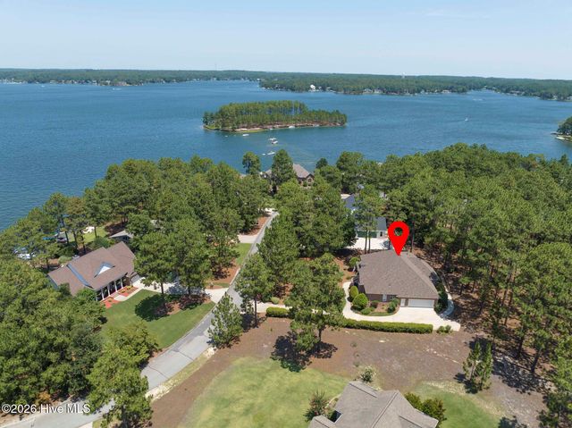 114 Andrews Drive, West End, NC 27376