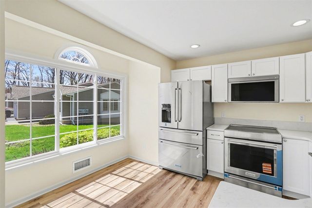 148 Bridgewood Drive, Battle Creek, MI 49015