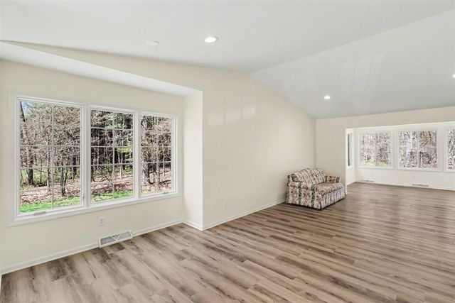 148 Bridgewood Drive, Battle Creek, MI 49015