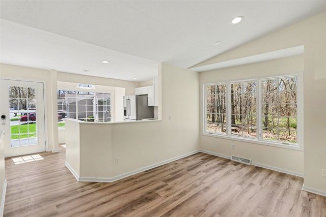 148 Bridgewood Drive, Battle Creek, MI 49015