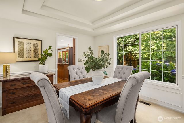 22413 NE 9th Drive, Sammamish, WA 98074