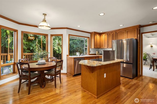 22413 NE 9th Drive, Sammamish, WA 98074