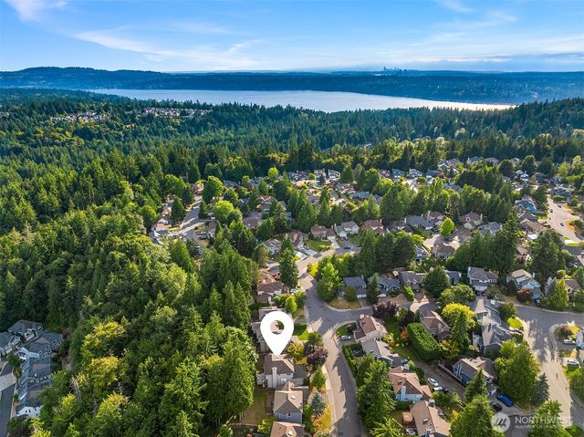 22413 NE 9th Drive, Sammamish, WA 98074