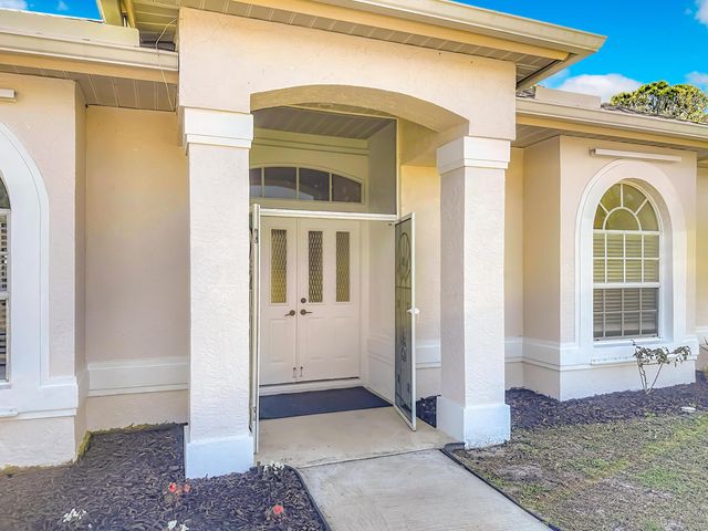 2342 SE Grand, Port St Lucie, FL 34952