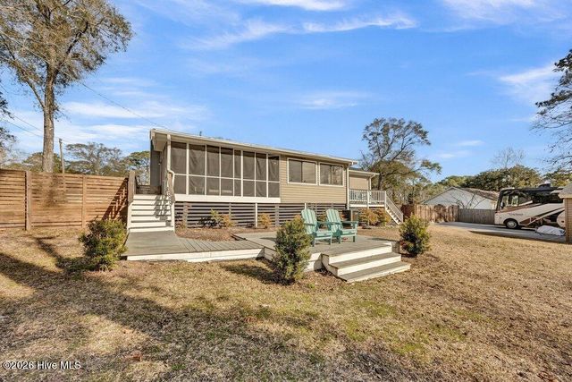 132 Egret Point Road, Wilmington, NC 28409