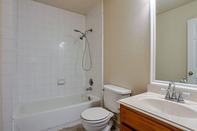 28915 Forest Hill Drive, Magnolia, TX 77355