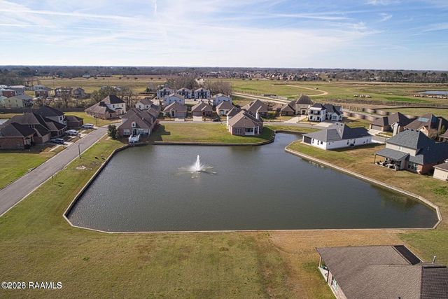 102 Deer Run Drive, Lafayette, LA 70506