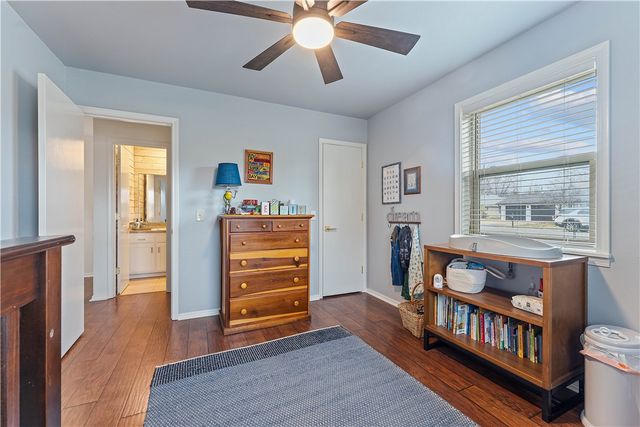 1710 Mayflower Road, Bentonville, AR 72713