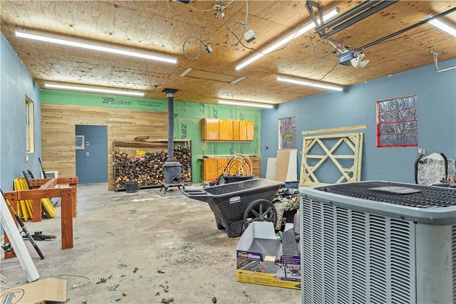 1710 Mayflower Road, Bentonville, AR 72713