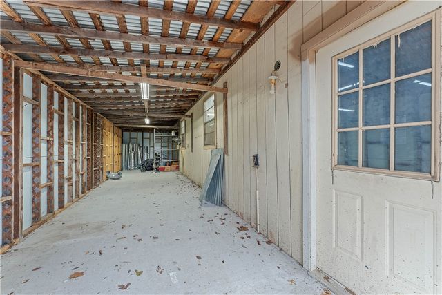 1710 Mayflower Road, Bentonville, AR 72713