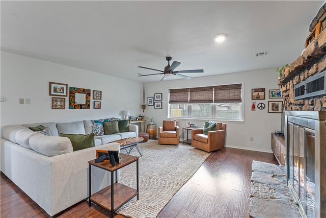 1710 Mayflower Road, Bentonville, AR 72713