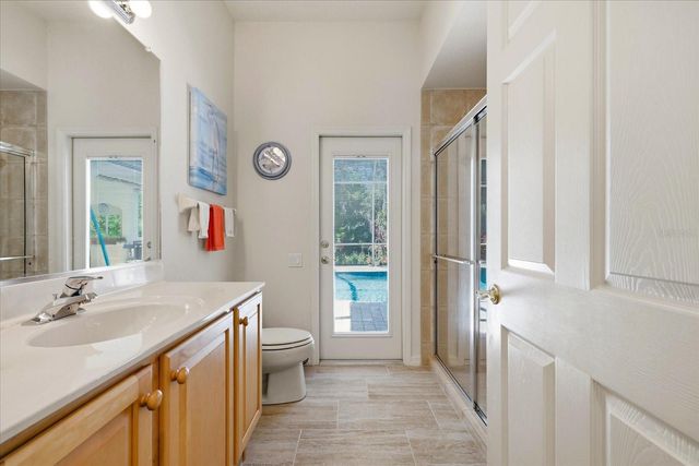 10010 CHERRY HILLS AVENUE CIRCLE, Bradenton, FL 34202