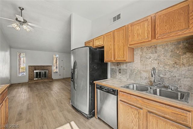 1702 Marathon Drive, Las Vegas, NV 89108
